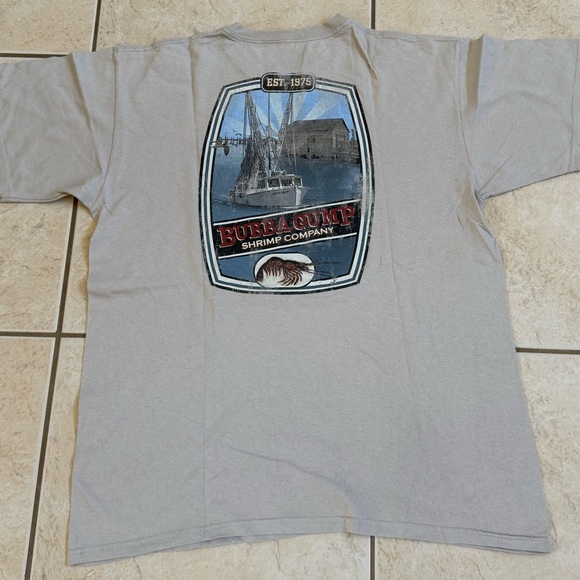 Men's Bubba Gump Shrimp New York Times Square Short Sleeve T-Shirt Size XL - Picture 2 of 7